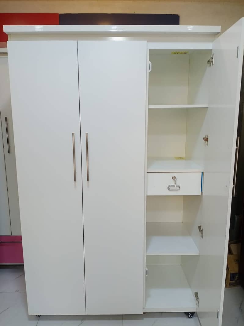 3 door almari/ wood works/cupboard /wardrobe for sale/almarih/colorful 2