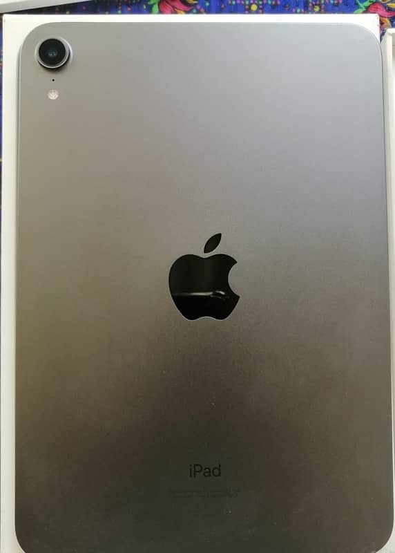 10/10 condition ipad mini 6 256 gb 4