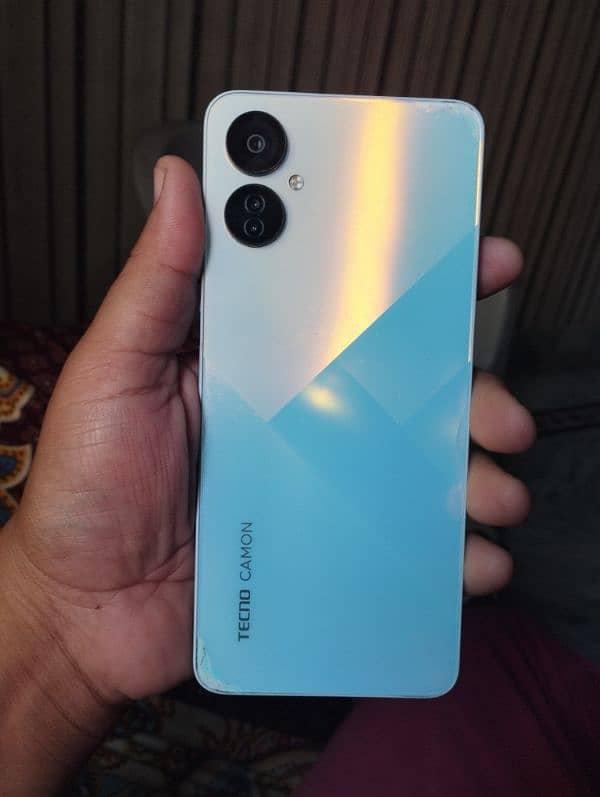 tecno camon 19neo  6gb 128gb with only box 1