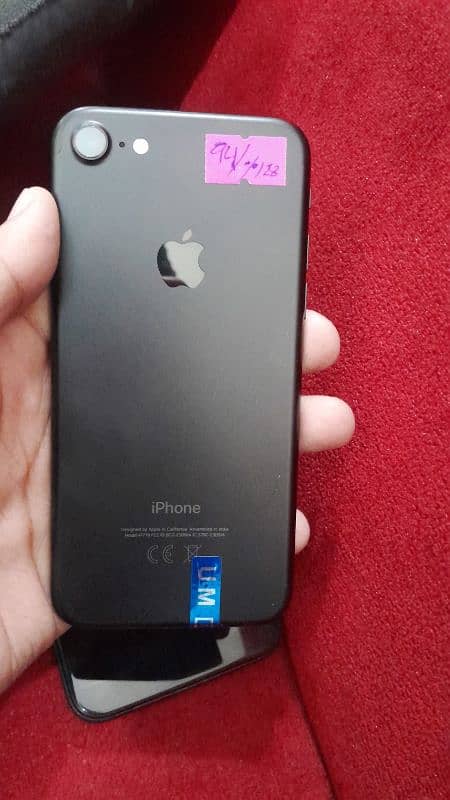 Iphone 7 only in 17k 1