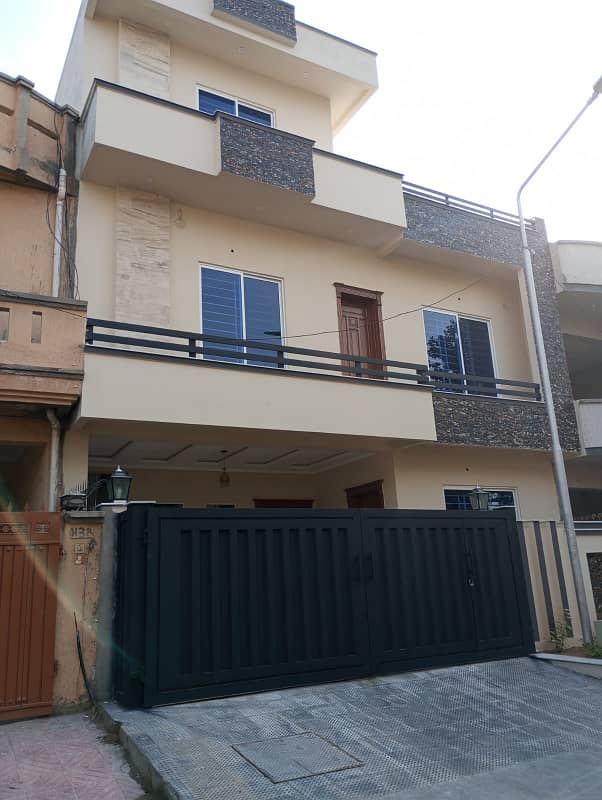 Size 30x60 Brand New Double Story Luxury House For Sale IN G-13 Incom Rent 1.80 k 0