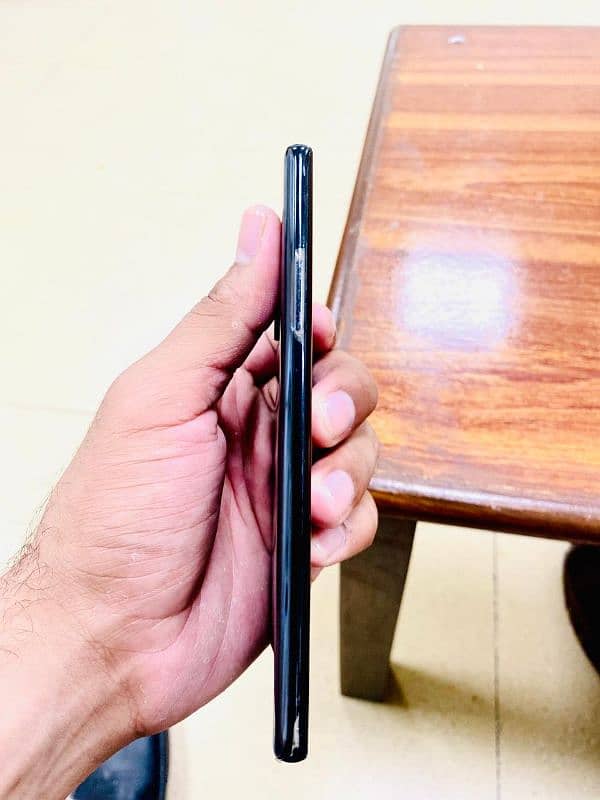 One Plus 8 For Sale. 1