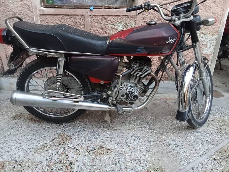 Honda CG 125 2012 3