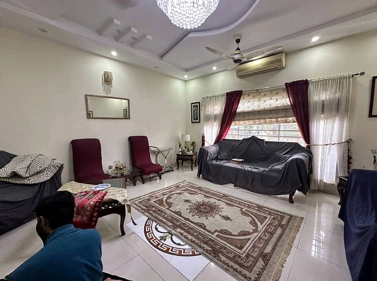 1 Kanal Lower Portion Ideally Situated In LDA Avenue - Block F 4