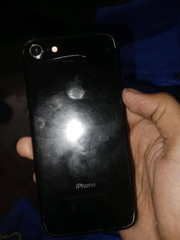 I phone 7 non pta 128 GB storge candition 10/8 1