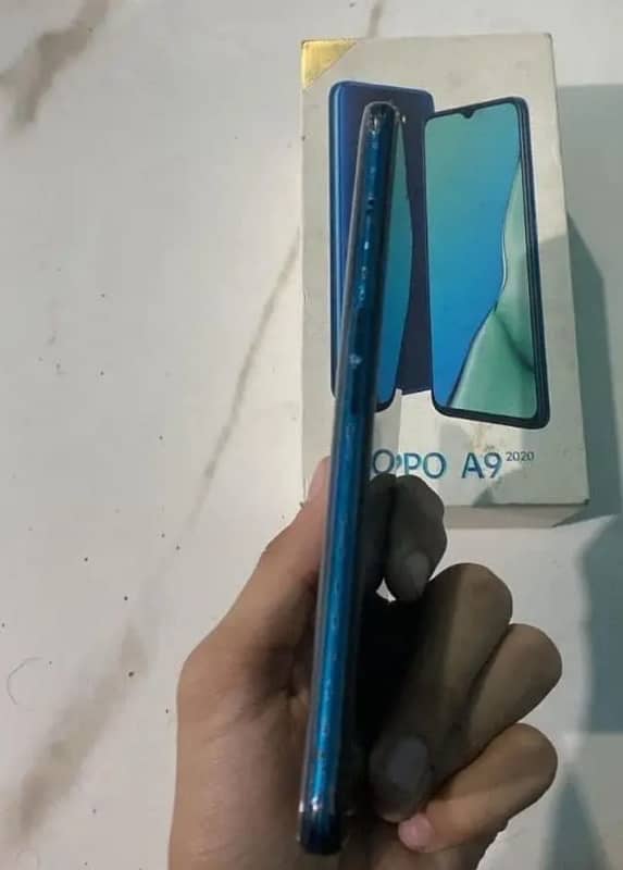 Oppo a9 128 gb 8 + 5 ram 2