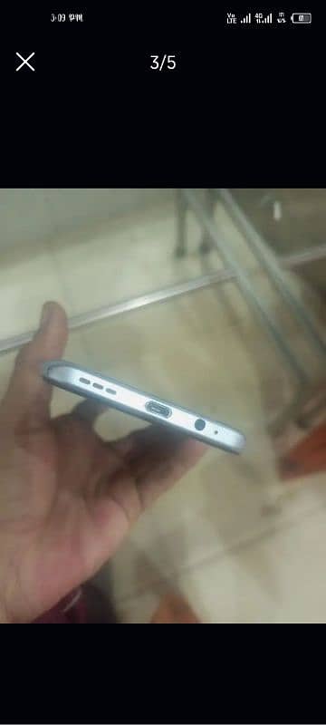 Tecno Camon 17 6gb 128gb glass crack 2