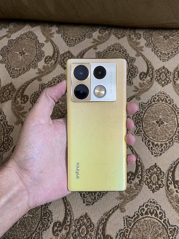 infinix note 40 pro 1