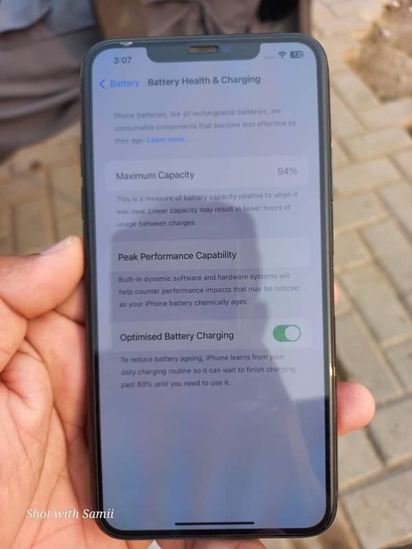 iPhone 11 Pro Max 64gb non pta j. v 4mnth sim time available 4