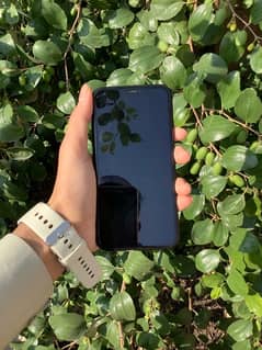 IPhone XR black open 256gb 100% battery health 10/10condition