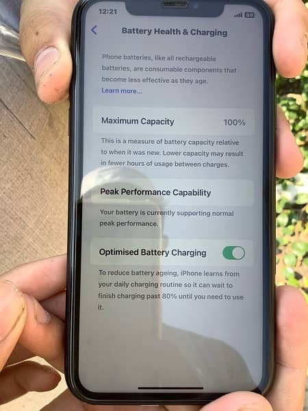 IPhone XR black open 256gb 100% battery health 10/10condition 5