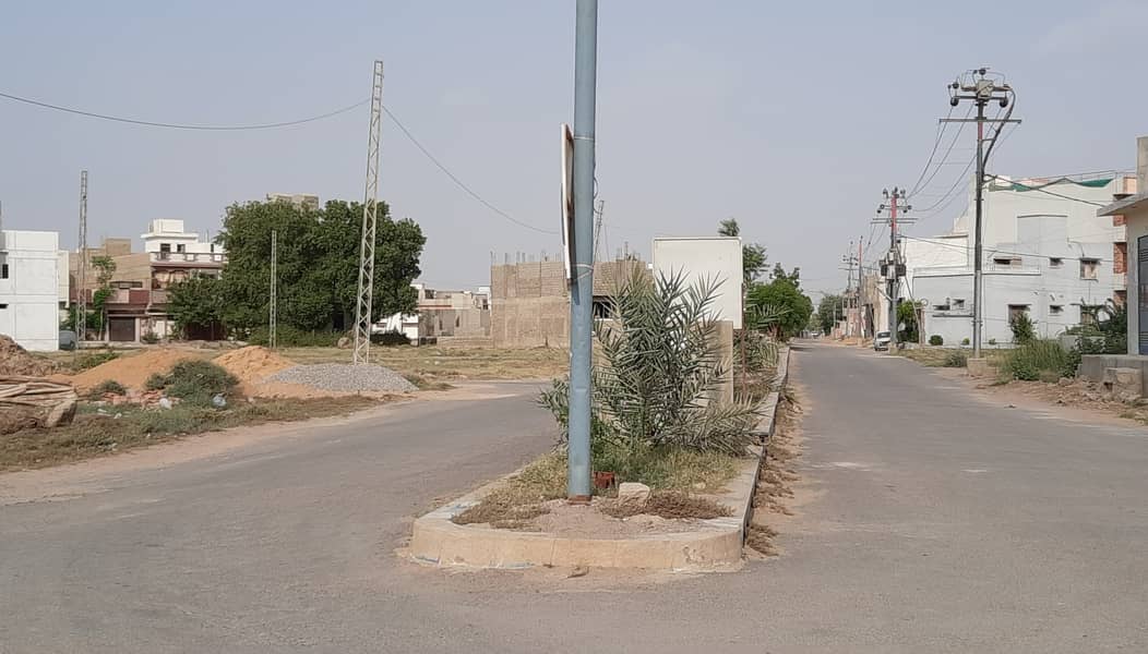 Direct Owner Deal West Open In Most Reasonable Plot Available For Sale In Saadi Garden 4