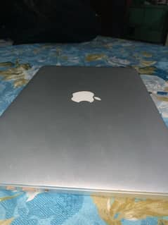 MacBook