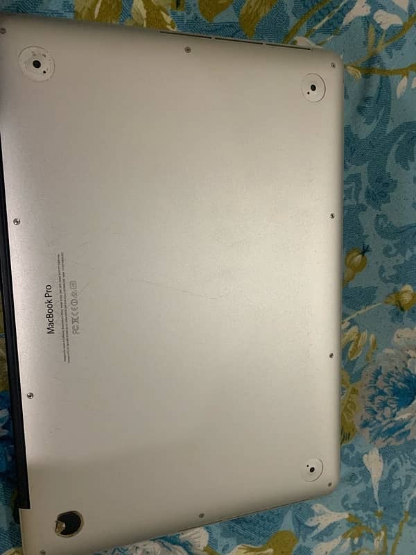 MacBook Pro (Laptop) 6