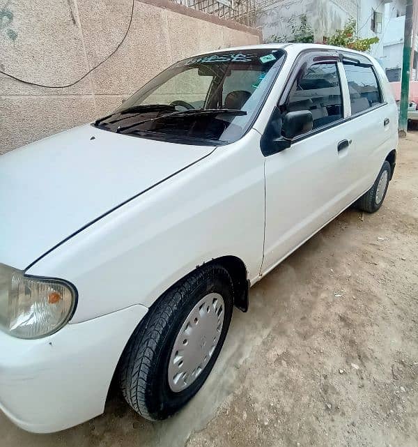 Suzuki Alto 2011 3