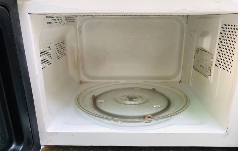 Dawlance Microwave 25 Liter 2