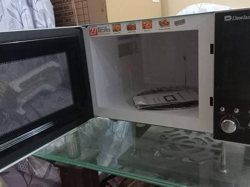 Dawlance 131 HP Microwave 2