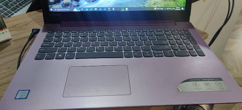 lenovo core i5 7th gen. 8gb ram 256gb ssd 0