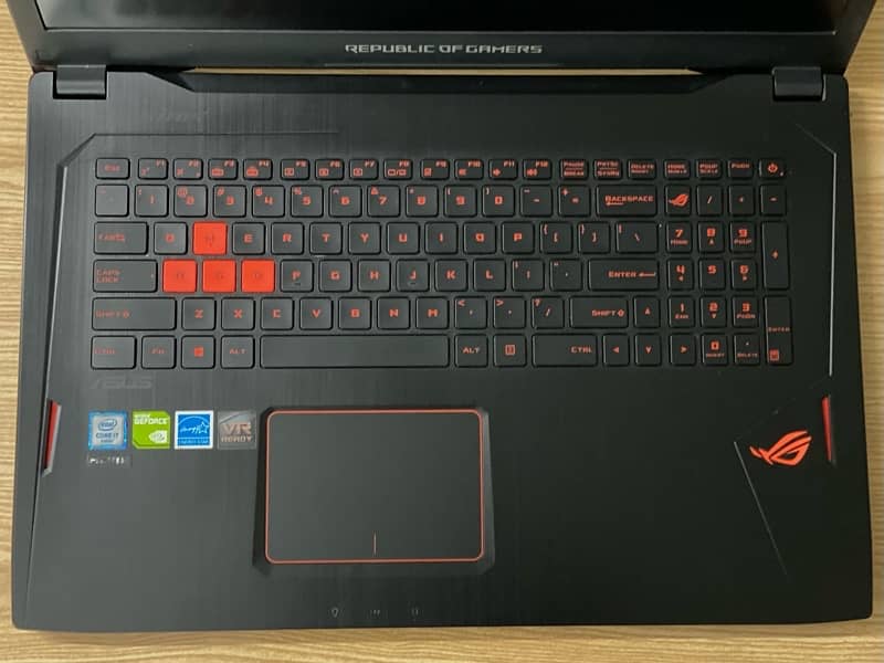 Asus Rog Strix gaming laptop 9