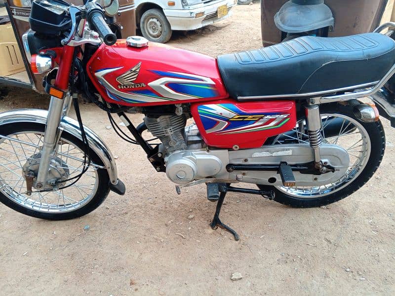 Honda 125 Karachi 6