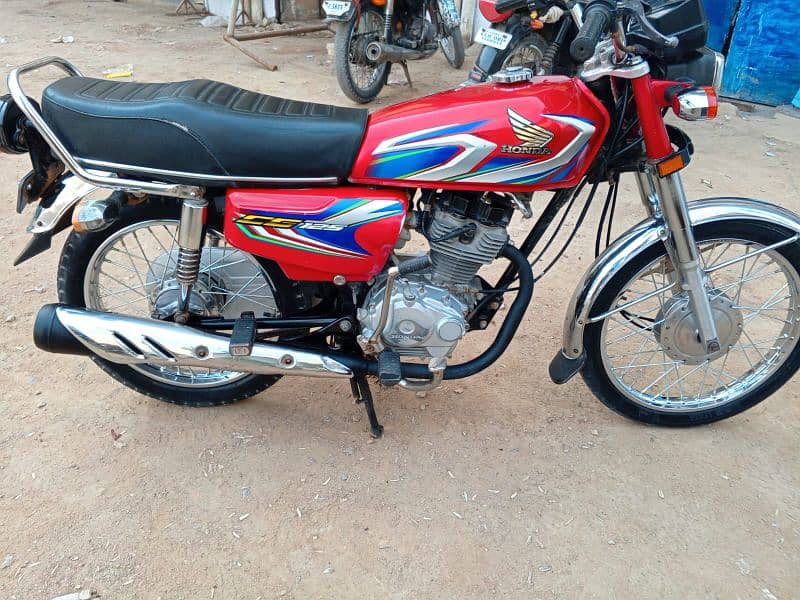 Honda 125 Karachi 7