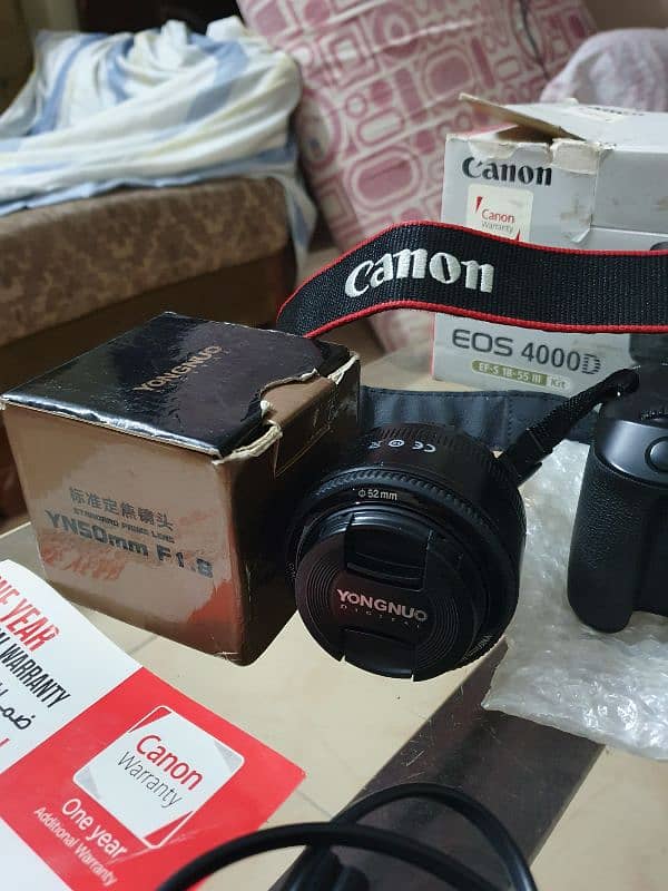 Canon Eos 4000d with box and 50mm F1.8 lens. 5