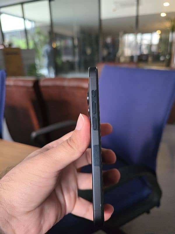 Iphone 15 pro 256GB 4