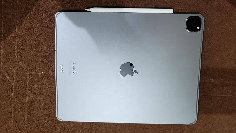 Apple IPad Pro 12.9 M2 16GB 1TB + Apple Pencil 2 4