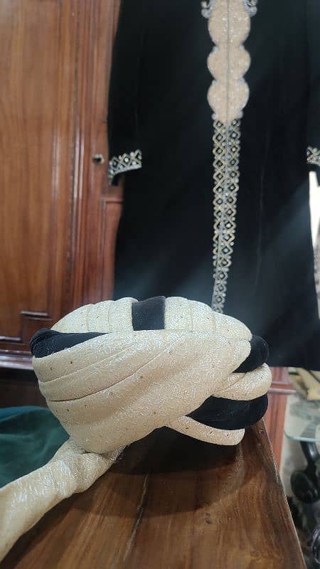 New Sherwani Black Velvet Medium size 0