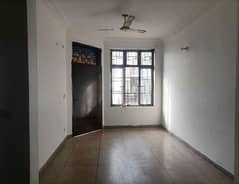 Affordable Upper Portion For rent In PCSIR Staff Colony