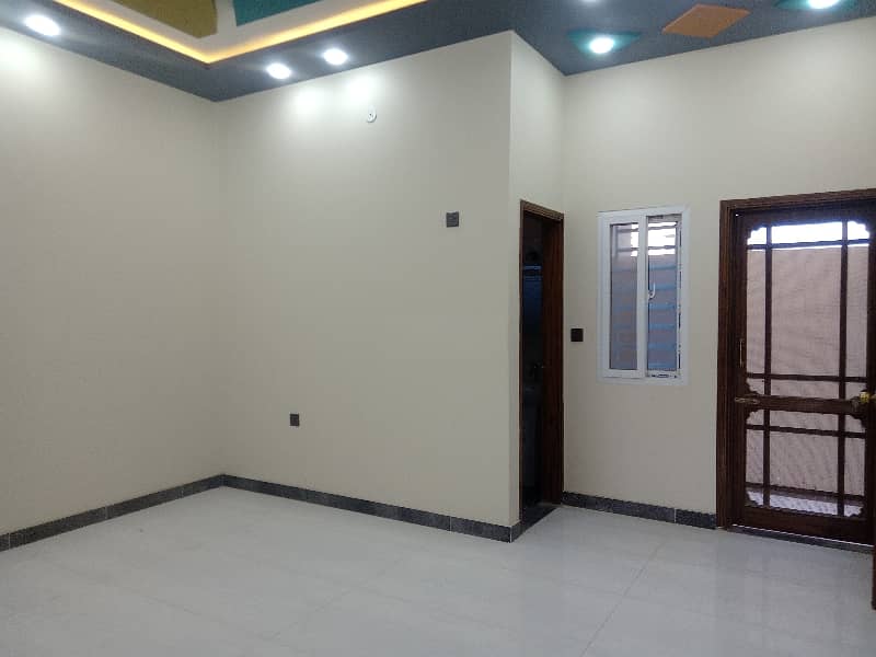 Stunning Prime Location 160 Square Yards House In Naya Nazimabad - Block D Available 20