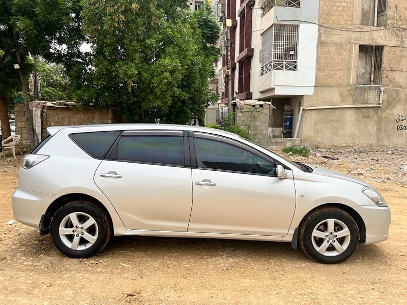 Toyota Caldina 2006/2012 6