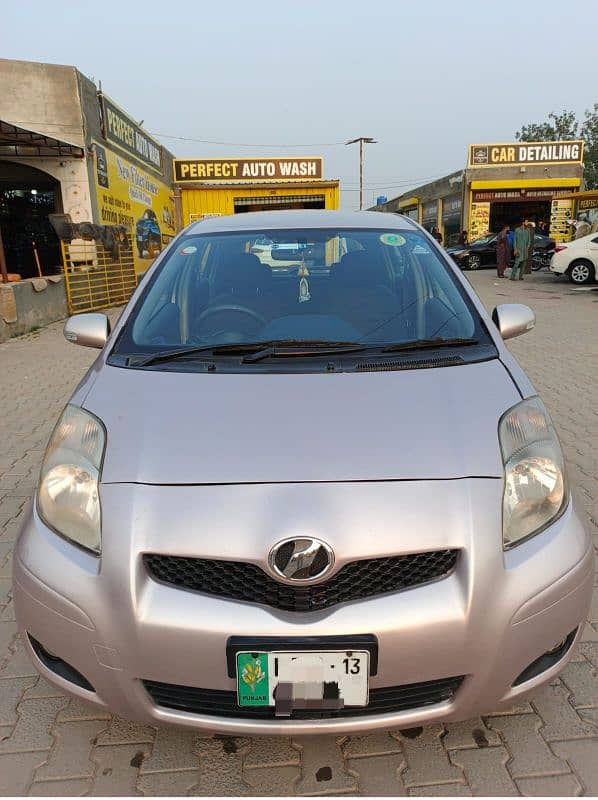 Toyota Vitz 2010/13 0