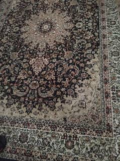 mix center carpets for sale in excellent condition