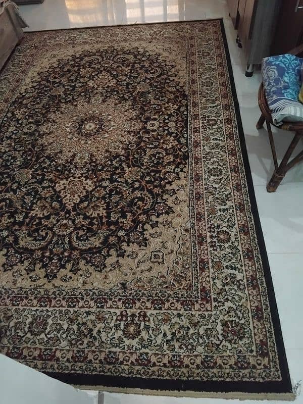 mix center carpets for sale in excellent condition 5