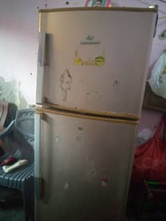 fridge medium size For Sell Dawlance Company