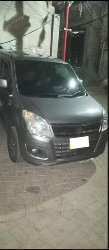 Suzuki Wagon R 2017 1