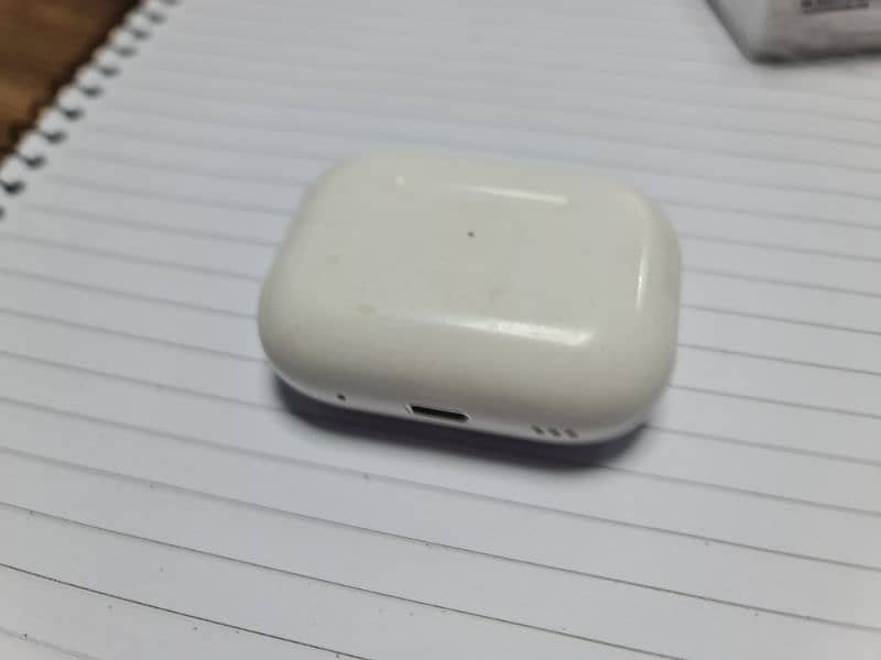 Airpods Pro 2nd Gen Carbon Edition with ANC 0