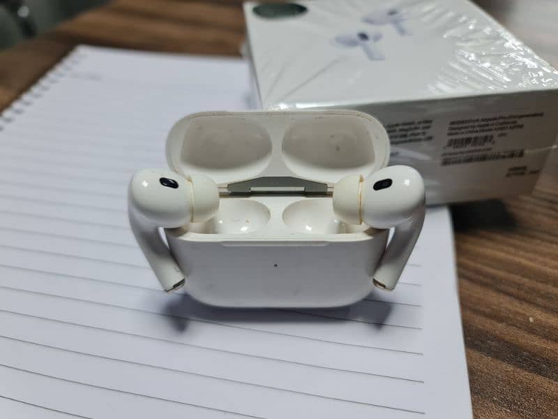 Airpods Pro 2nd Gen Carbon Edition with ANC 3