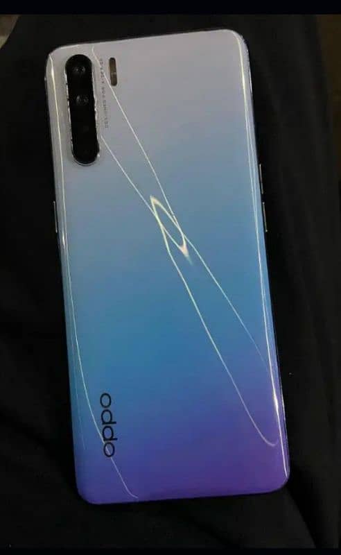 Oppo F15 3