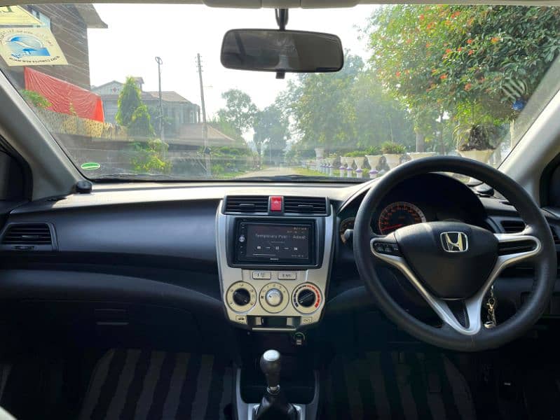 Honda City 1.3 i-VTEC 2010 8