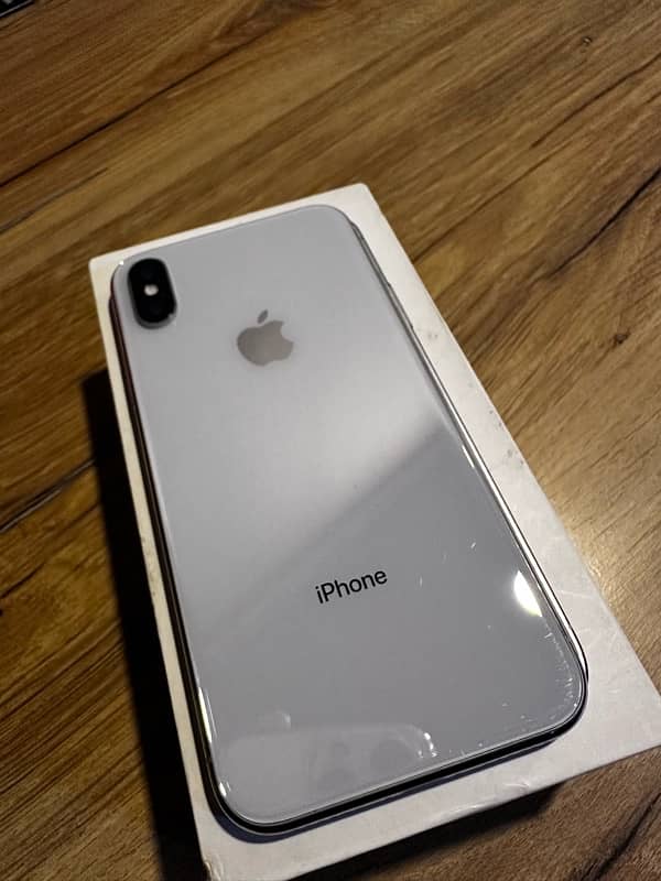 Iphone X 64 GB With Box (PTA Approved) 3