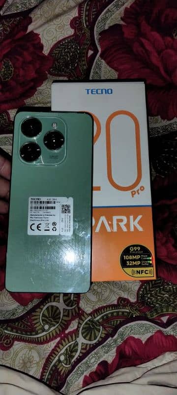 Tecno spark 20 pro 8+8 /256 2