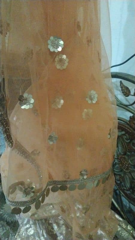 Decent dresses for wedding and party wear new condition. 4