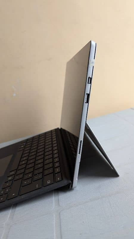 surface pro i7 8th generation 2