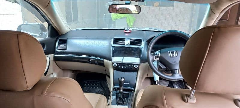 Honda Accord 2004 3