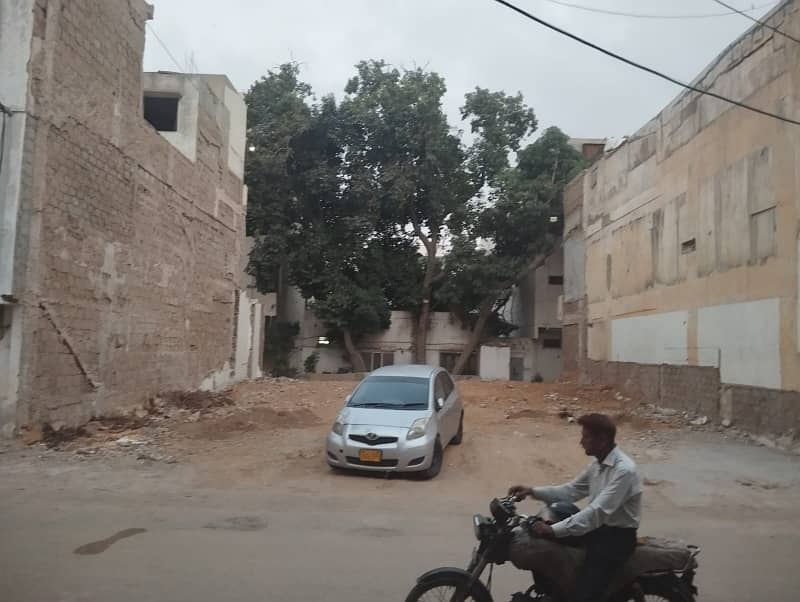 Prime Location House Of 600 Square Yards In Sindhi Muslim Society - Block A For Sale 3