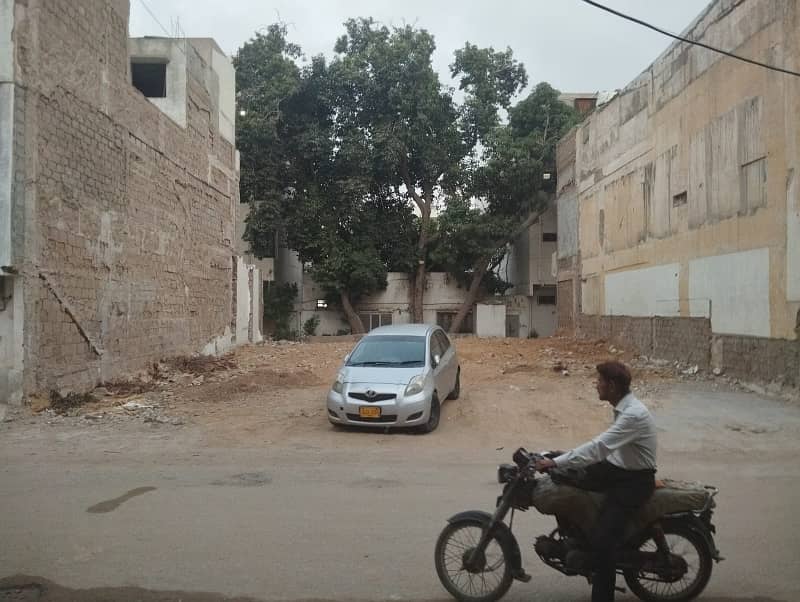 Prime Location House Of 600 Square Yards In Sindhi Muslim Society - Block A For Sale 0