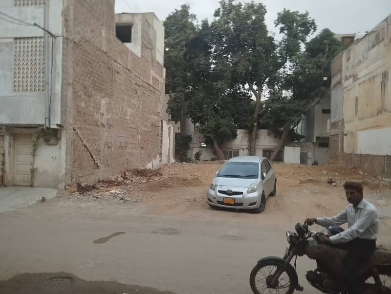 Prime Location House Of 600 Square Yards In Sindhi Muslim Society - Block A For Sale 4