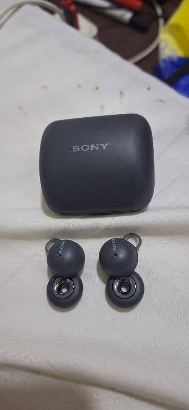 sony earbuds 1